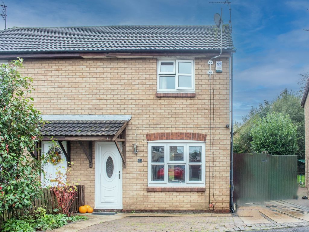 3 bed semidetached house for sale in 7 Overdale Close, Long Eaton