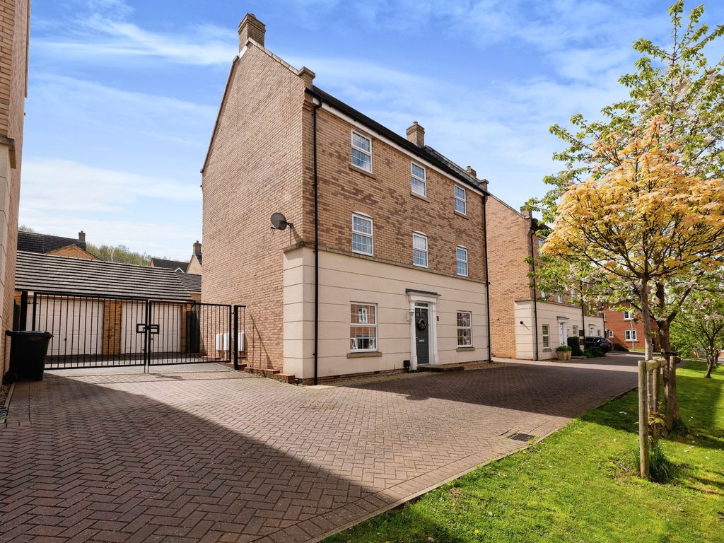 6 bed detached house for sale in Littleover Way, Grantham NG31 Zoopla