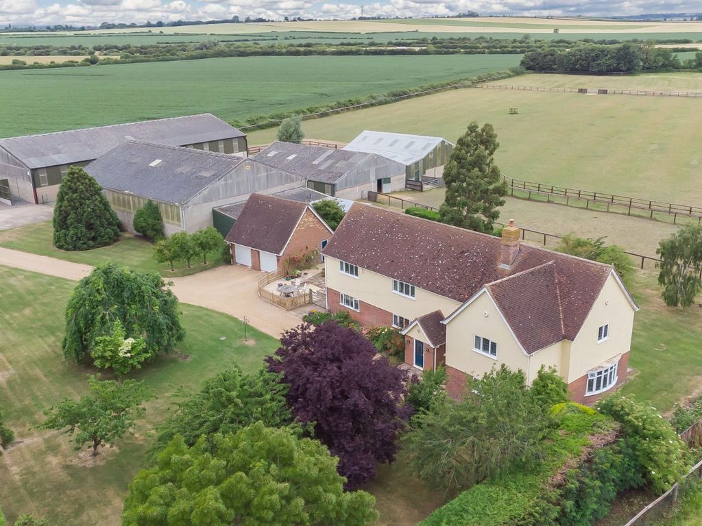 5 bed detached house for sale in Sutton Road, Haddenham, Ely