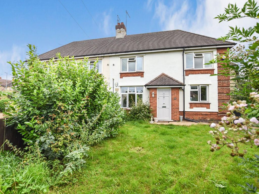 2 bed semidetached house for sale in Fairfield Road, Northampton NN2
