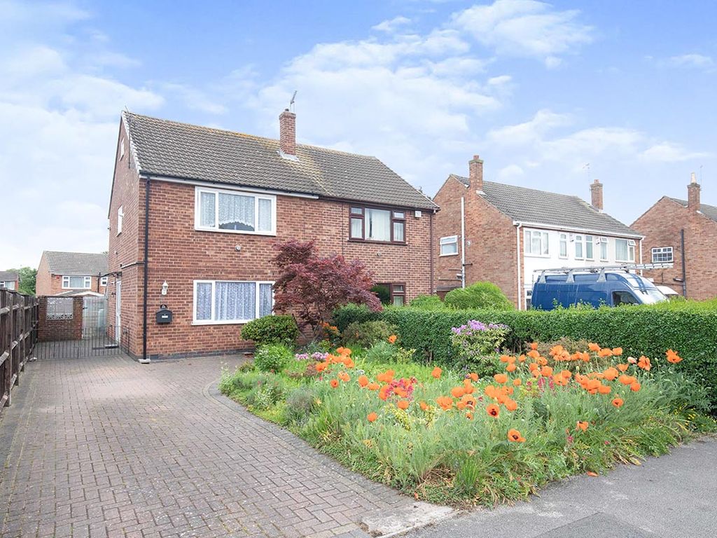 4 bed semidetached house for sale in Tregorrick Road, Exhall, Coventry