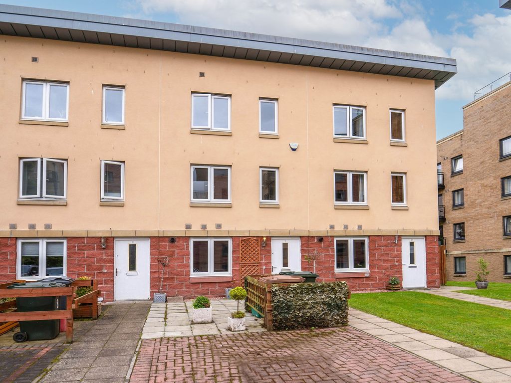 4 bed town house for sale in Slateford Gait, Edinburgh EH11 Zoopla
