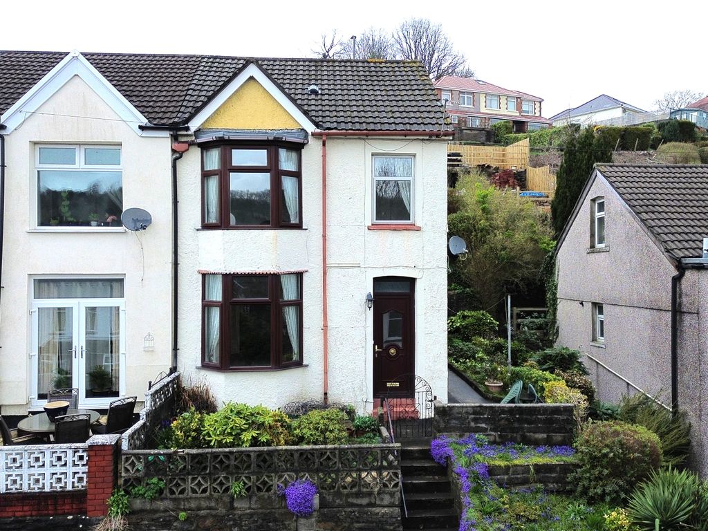 3 bed semidetached house for sale in Tynewydd Terrace, Newport NP11