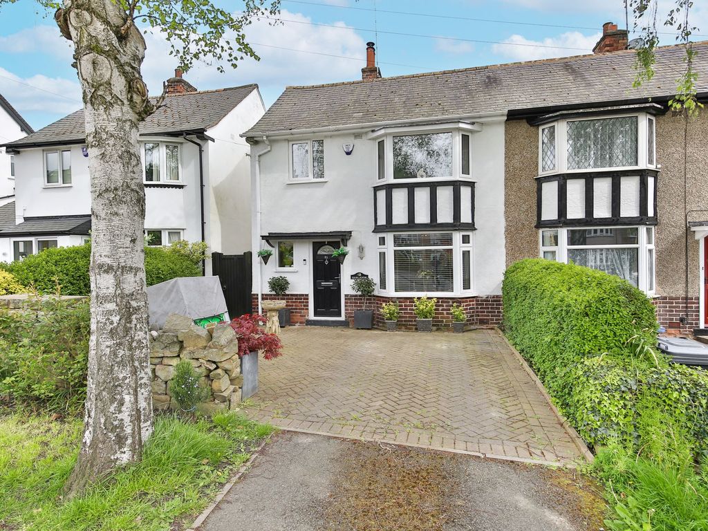 3 bed semidetached house for sale in Storrs Road, Chesterfield S40, £