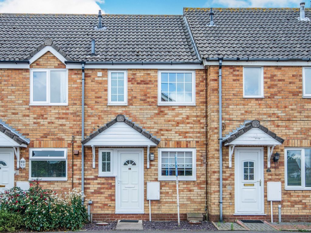 2 bed terraced house to rent in Ranville, Carlton Colville, Lowestoft