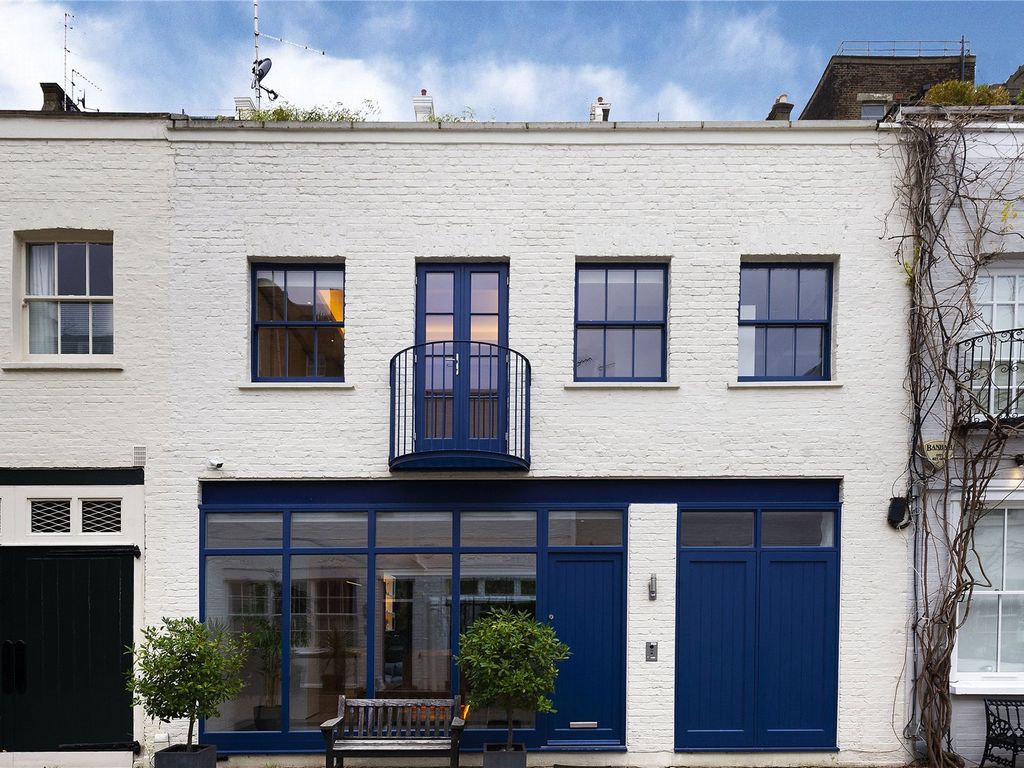 Queen's Gate Mews, South Kensington, London SW7