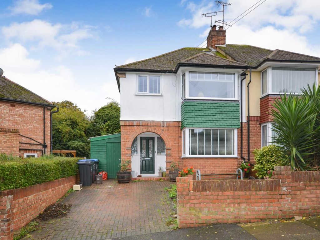 4 bed semidetached house for sale in Hollicondane Road, Ramsgate, Kent