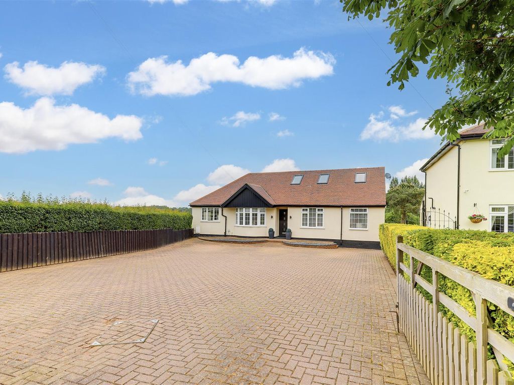 4 bed detached house for sale in Melton Road, Tollerton