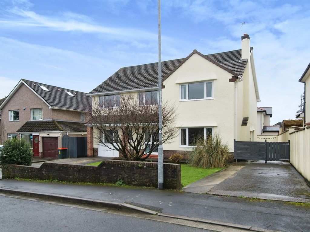 4 bed detached house for sale in Woodlands Drive, Malpas, Newport NP20