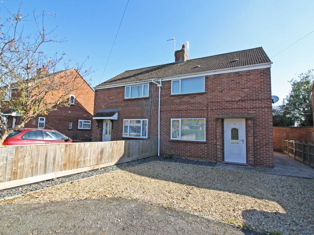 2 bed semidetached house to rent in Huxley Close, Wootton OX13, £1,250