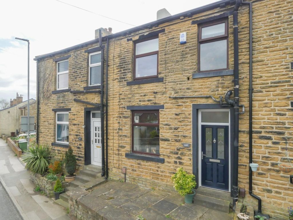 3 bed terraced house for sale in Fartown, Pudsey LS28 Zoopla