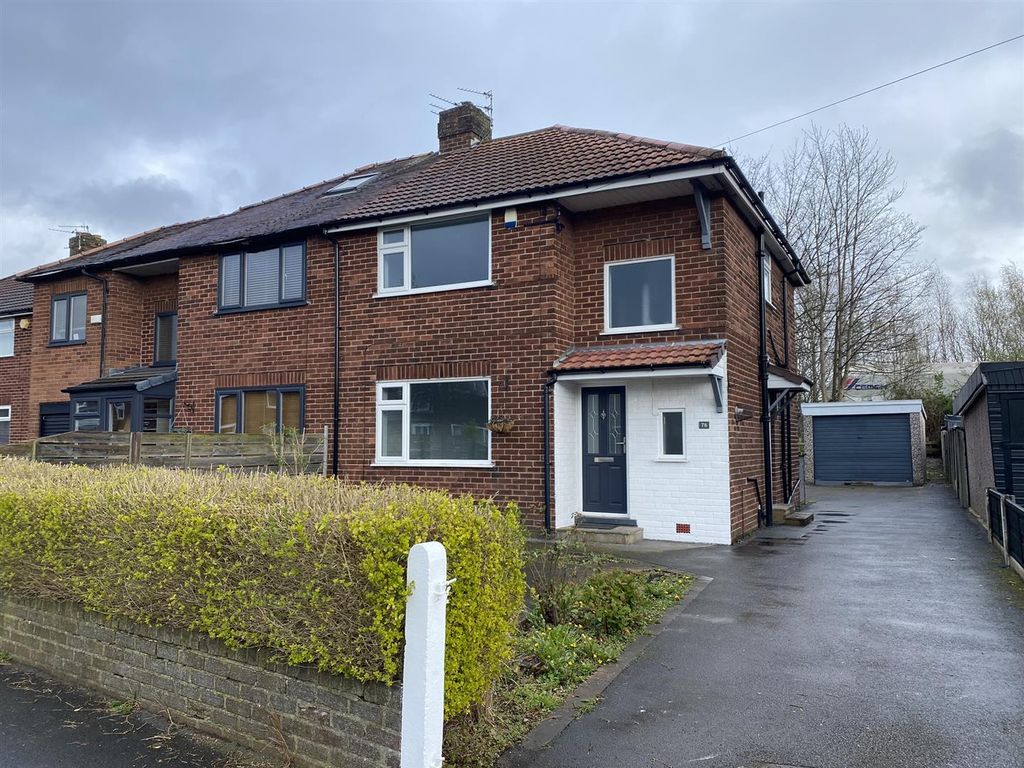 3 bed semidetached house for sale in Bollington Road, Stockport SK4