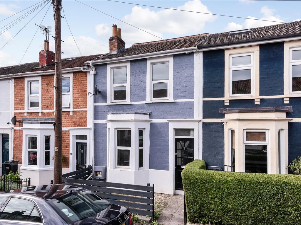 5 bed terraced house to rent in Clarence Place, Lower Weston, Bath BA1, £3,285 pcm Zoopla