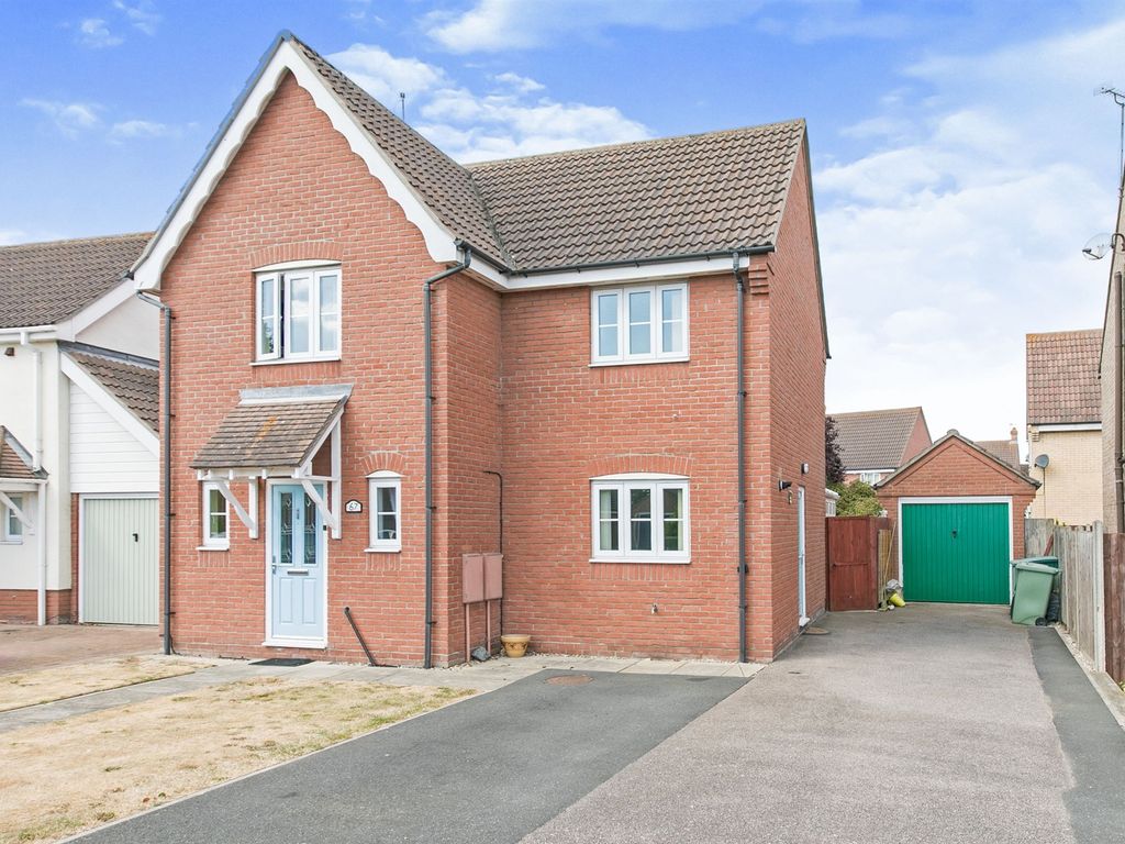 3 bed detached house for sale in Hampstead Avenue, ClactonOnSea CO16