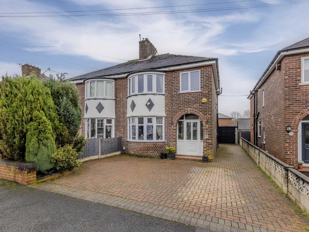 3 bed semidetached house for sale in Downing Avenue, Basford ST5, £