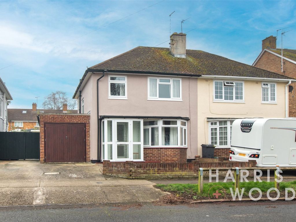 3 bed semidetached house for sale in Avon Road, Chelmsford, Essex CM1