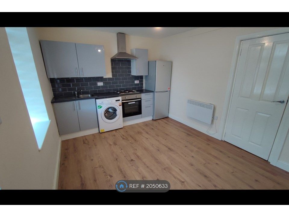 1 bed flat to rent in Old Mill Lane, Barnsley S71, £395 pcm Zoopla