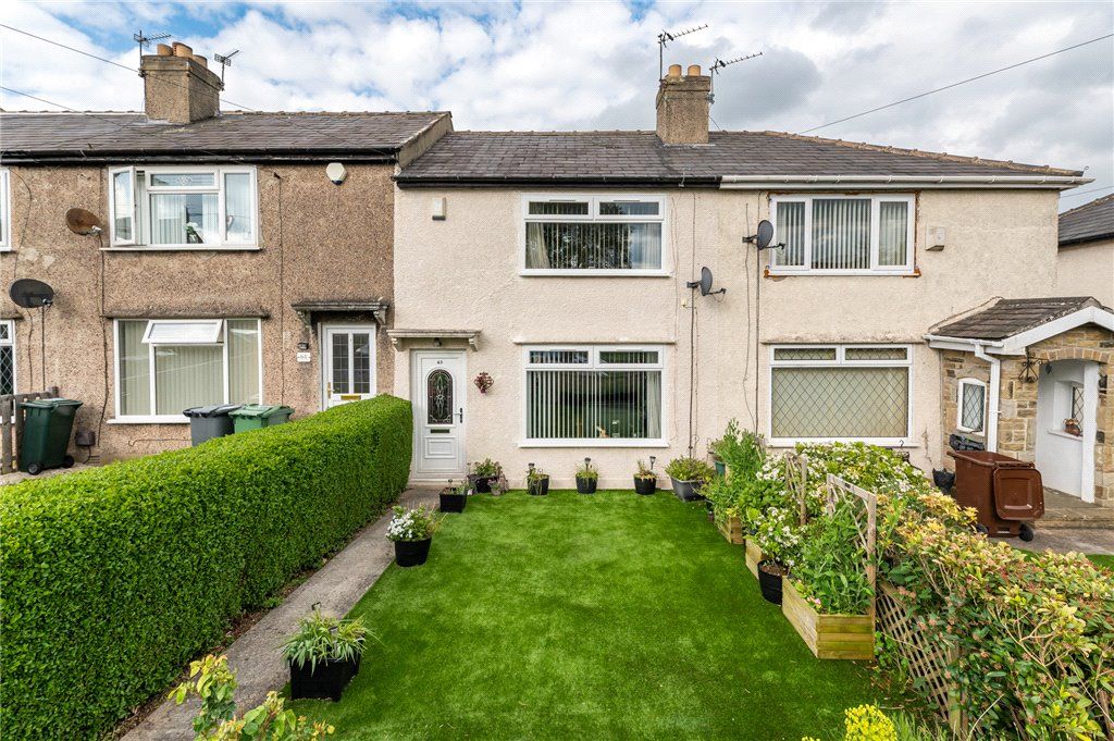 2 bed terraced house for sale in Birkenshaw Lane, Birkenshaw, Bradford