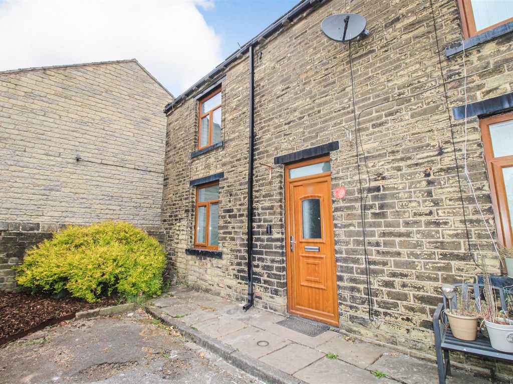 2 bed end terrace house to rent in 27, Bagnall Terrace Bradford BD6