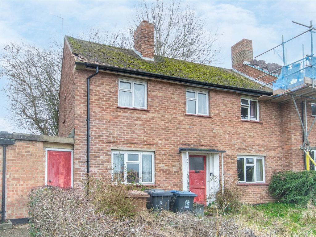 3 bed end terrace house for sale in Windmill Way, Much Hadham