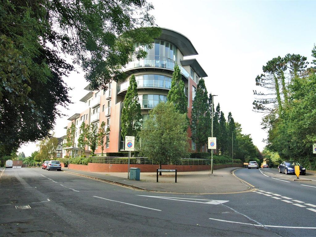 Park Heights Constitution Hill Woking GU22  