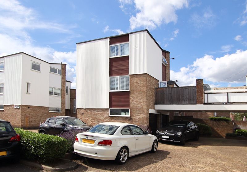 2 bed town house for sale in Kempton Walk, Croydon CR0, £375,000 Zoopla