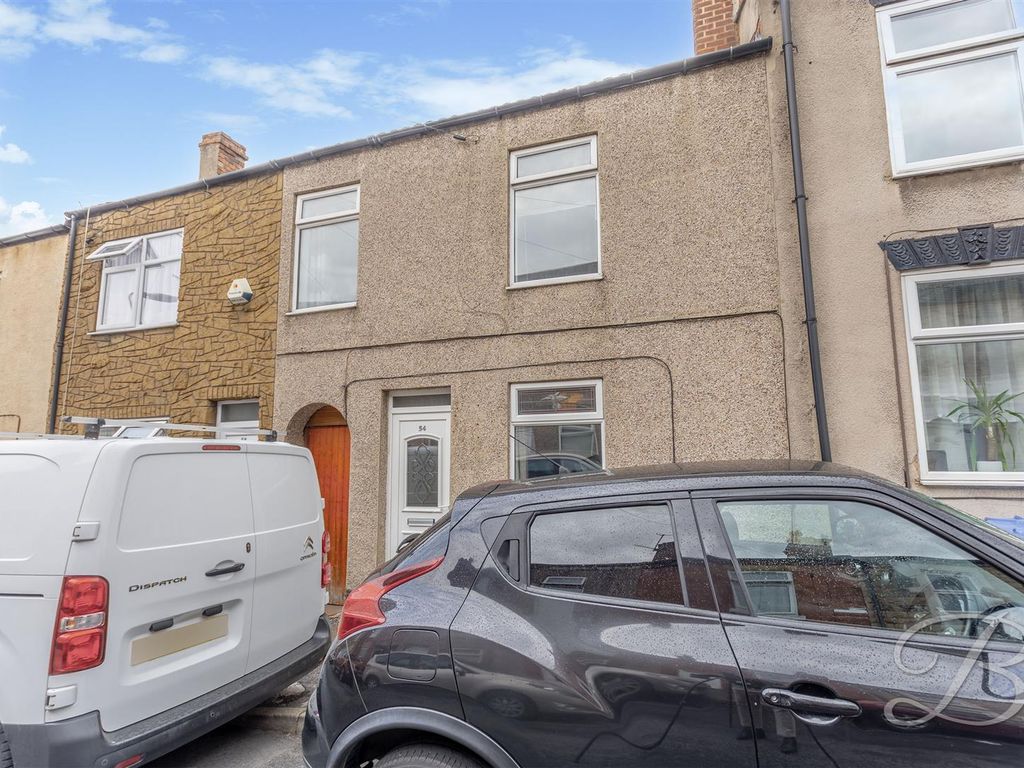 3 bed terraced house to rent in Newton Street, Mansfield NG18, £795 pcm