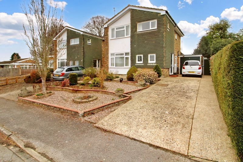 3 bed detached house for sale in Inkerman Drive, Hazlemere, High