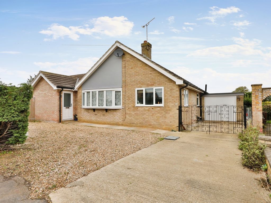 3 bed detached bungalow for sale in Southlands, Swaffham PE37 Zoopla