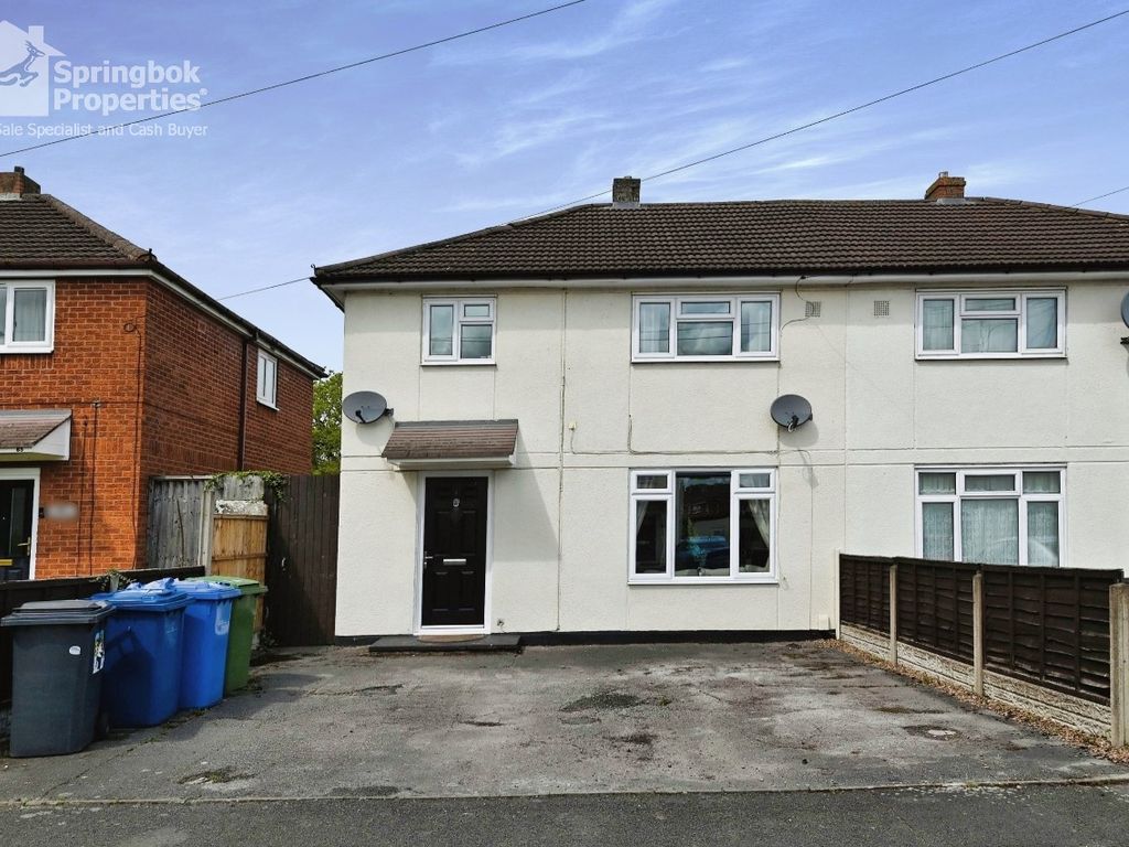 3 bed semidetached house for sale in Sutton Avenue, Tamworth