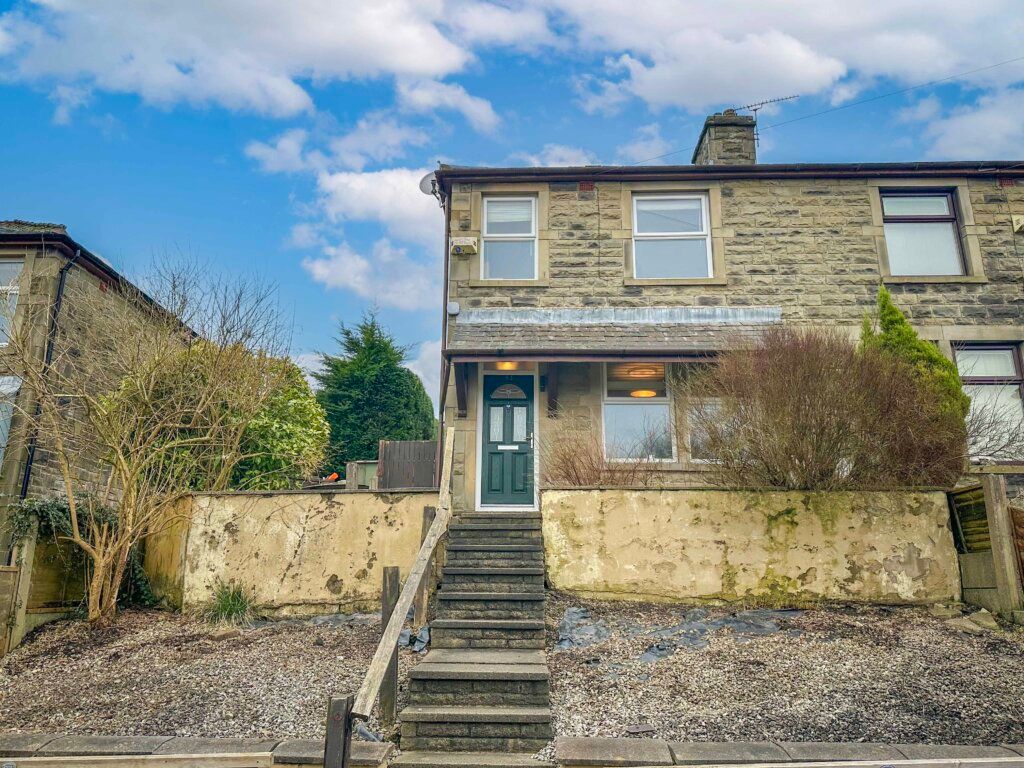2 bed end terrace house for sale in Hardman Avenue, Rawtenstall