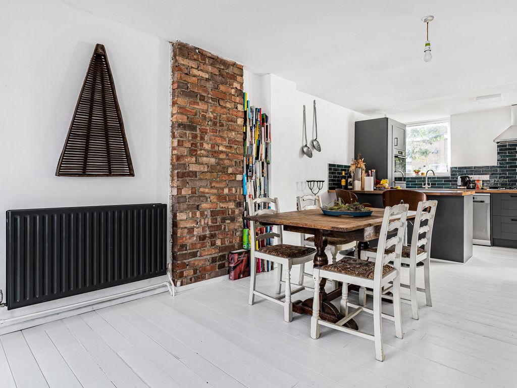 4 bed terraced house for sale in Harefields, North Oxford OX2, £475,000