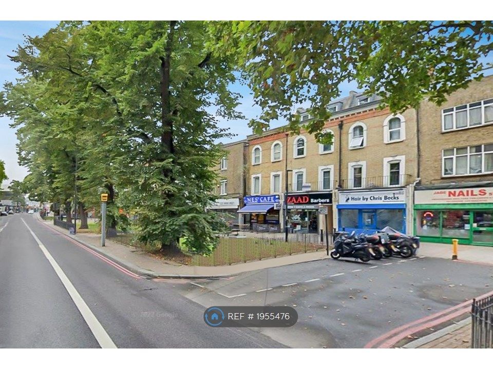 Studio to rent in Catford, London SE6, £1,000 pcm Zoopla