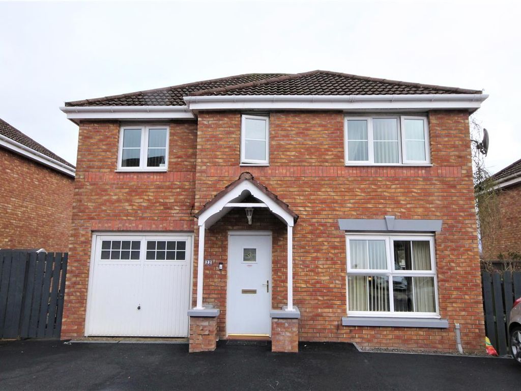 5 bed detached house for sale in Garnqueen Crescent, Glenboig