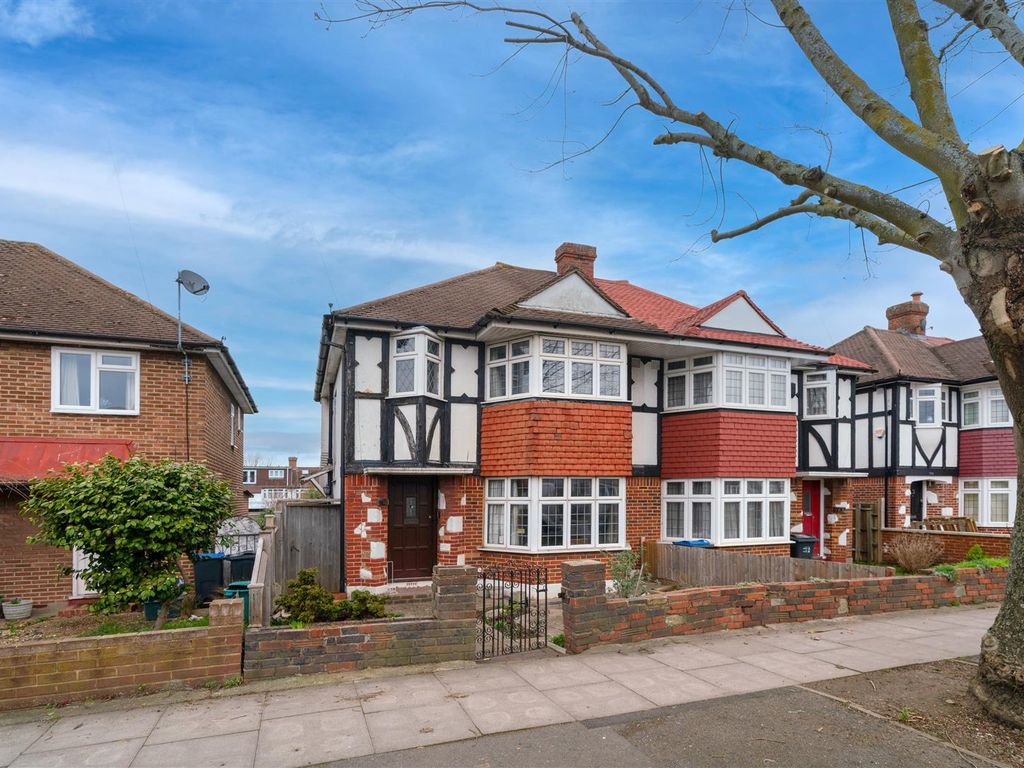 3 bed semidetached house for sale in Tudor Drive, Morden SM4 Zoopla
