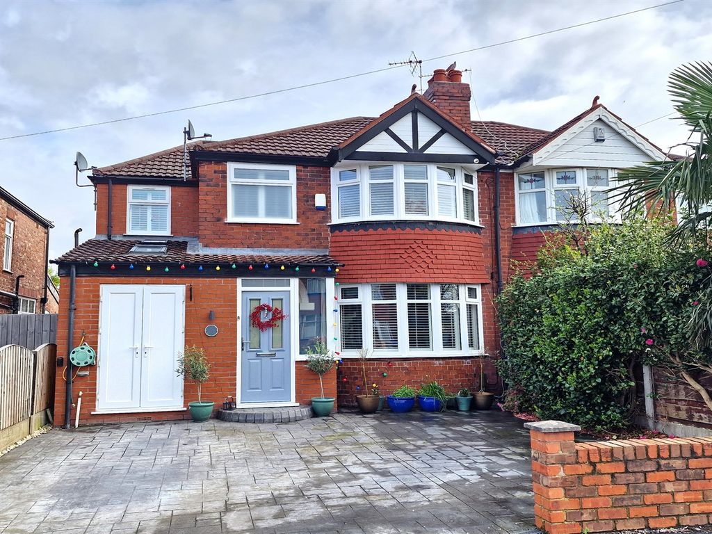 4 bed semidetached house for sale in Greenway Road, Timperley