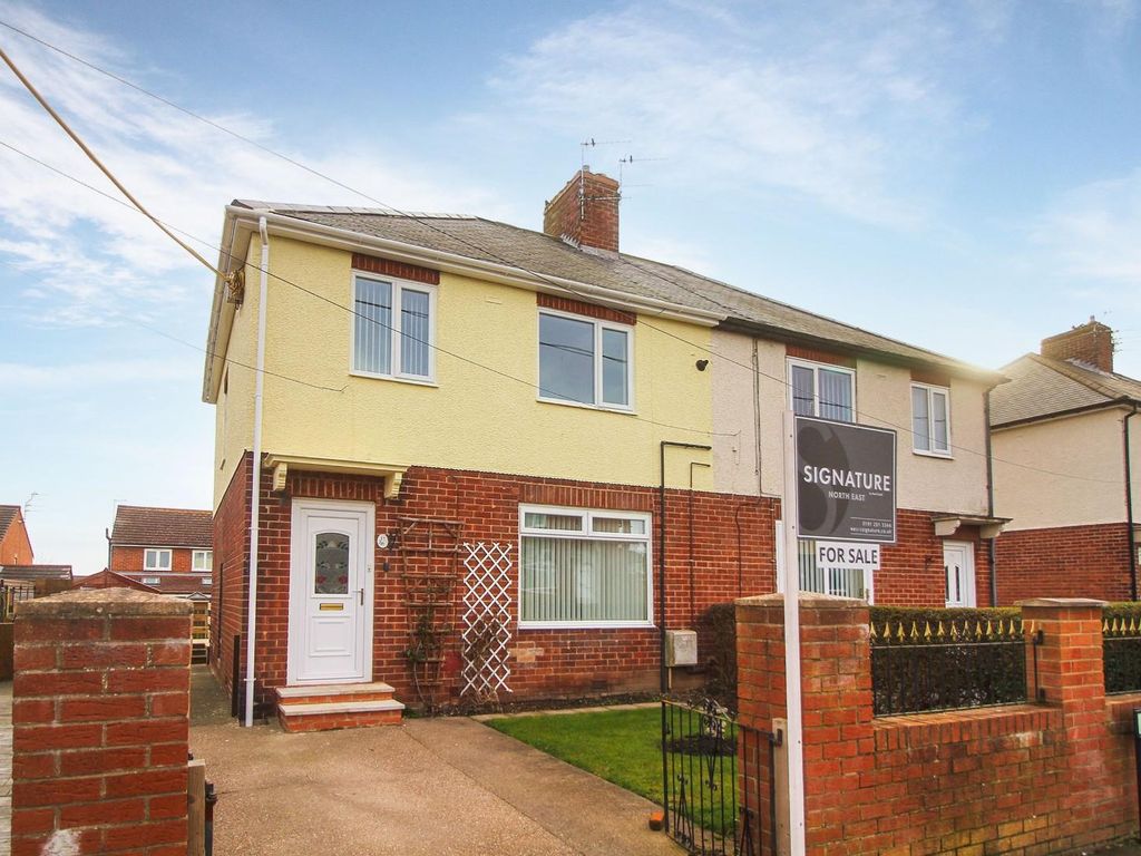 3 bed semidetached house for sale in Margaret Street, Widdrington