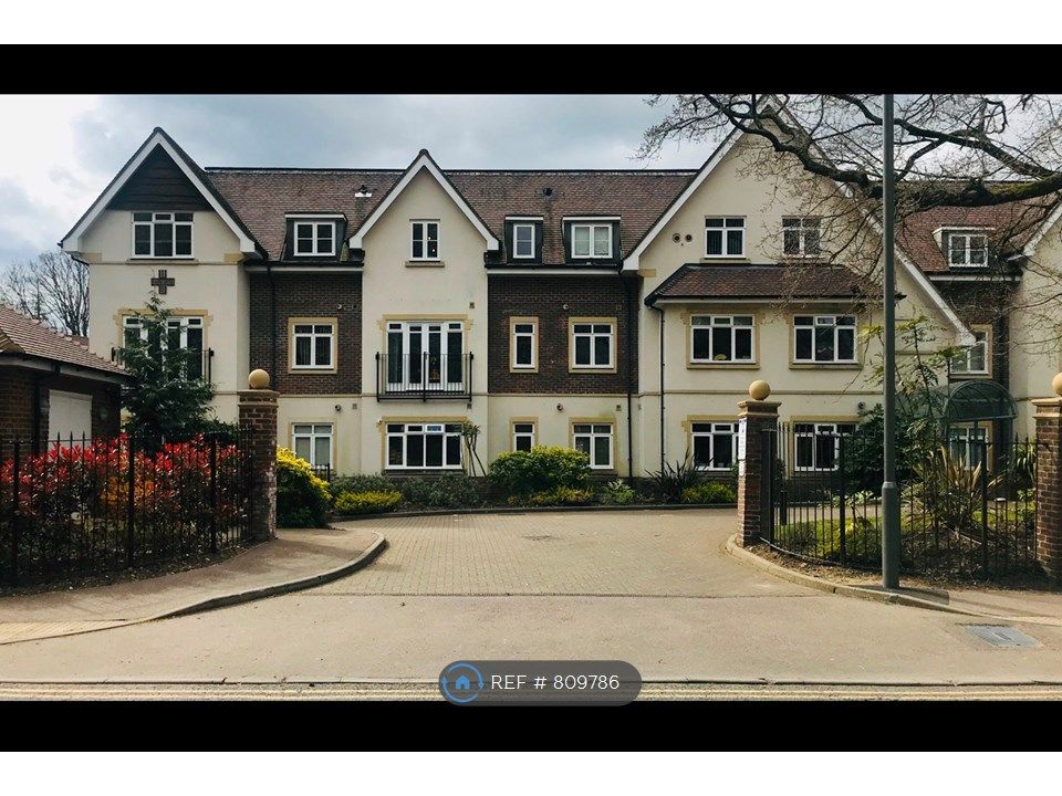 2 bed flat to rent in Emenio, Beaconsfield HP9, £1,490 pcm Zoopla