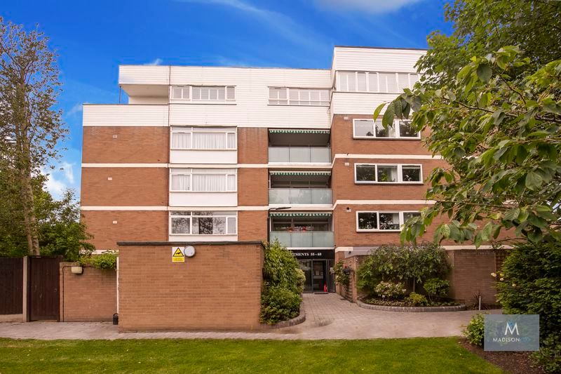 2 bed flat for sale in The Bowls, Chigwell IG7 Zoopla