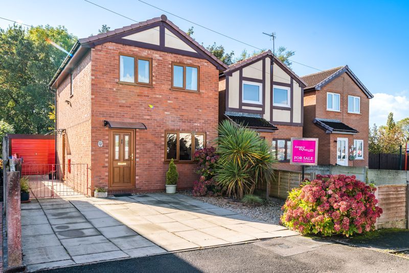 3 bed property for sale in Pilling Close, Chorley PR7 Zoopla