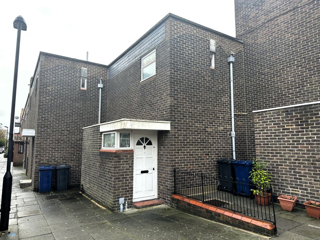 2 bed terraced house for sale in Convair Walk, Northolt UB5, £380,000