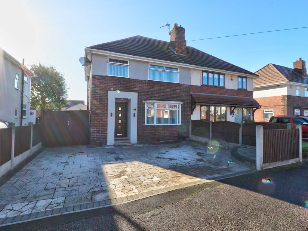 4 bed semidetached house for sale in Western Avenue, Mansfield NG18
