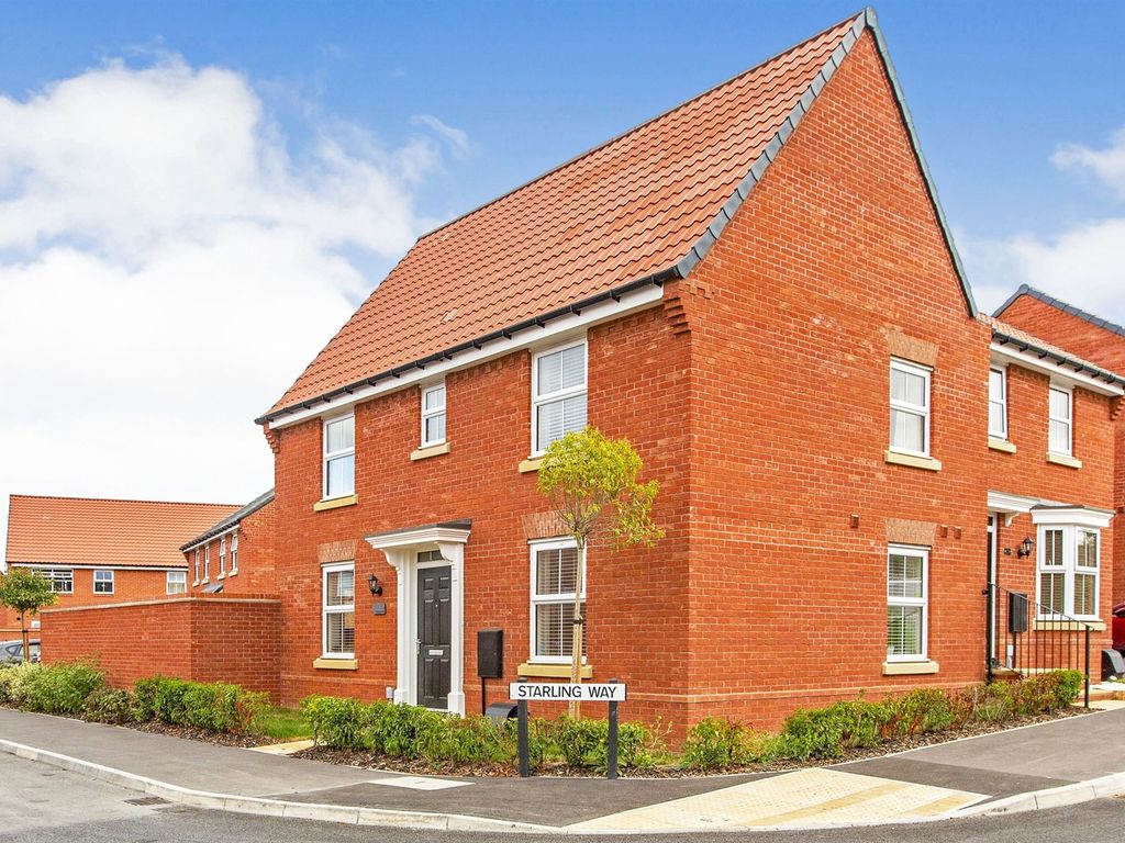 3 bed semidetached house for sale in Starling Way, Thrapston