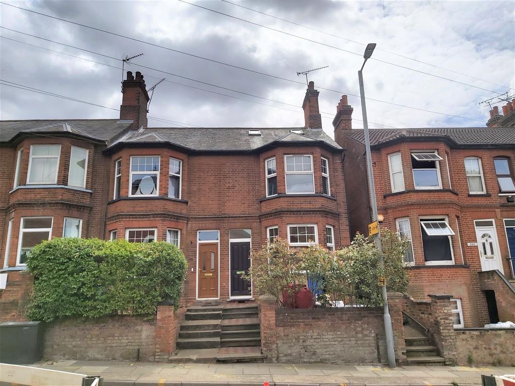 3 bed end terrace house for sale in Woodbridge Road, Ipswich IP4 Zoopla