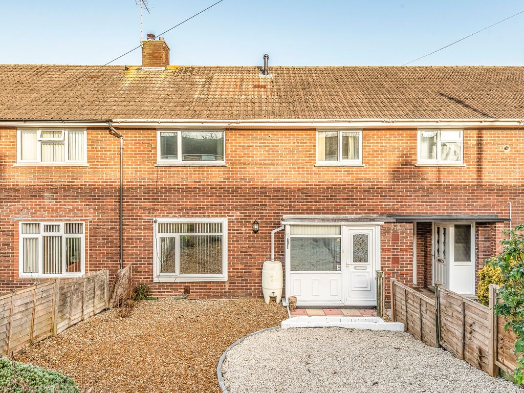4 bed terraced house to rent in Garbett Road, Winchester SO23 Zoopla