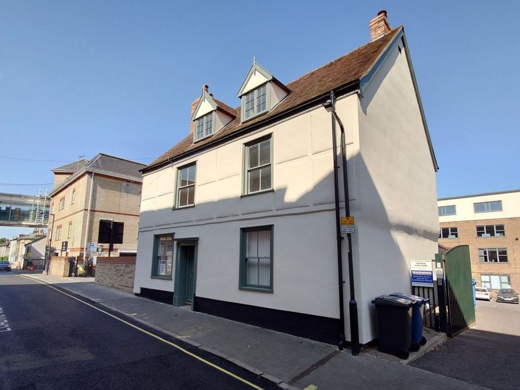 4 bed property to rent in High Baxter Street, Bury St Edmunds IP33 Zoopla