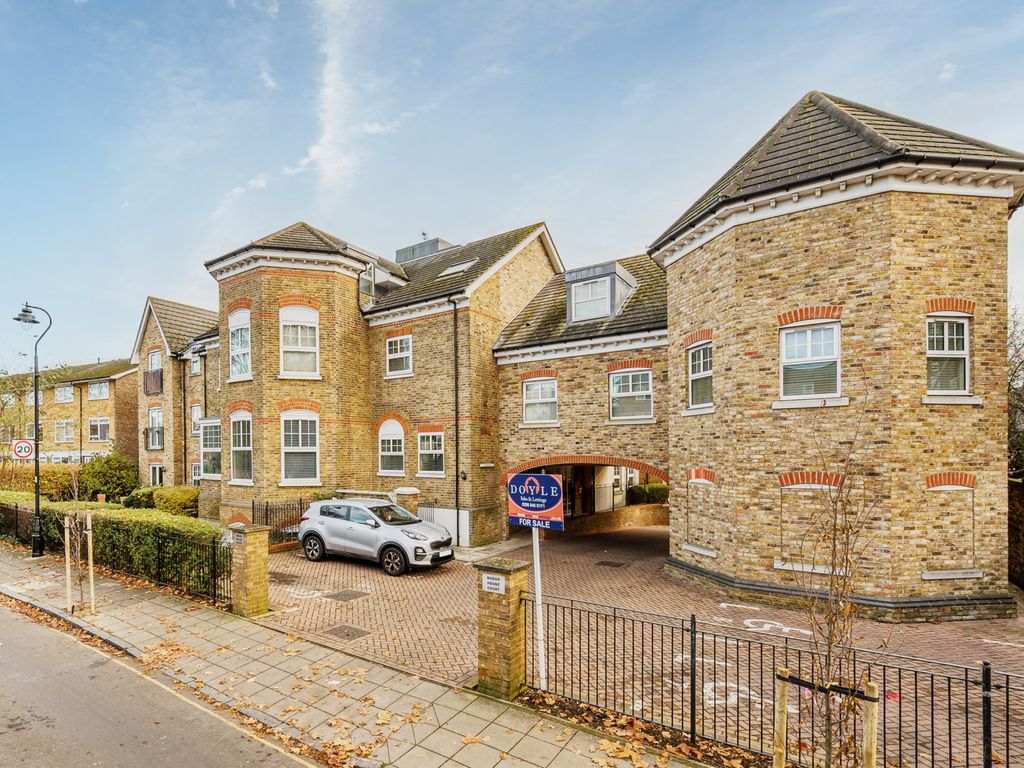 2 bed flat for sale in Manor House Court, Hanwell W7, £399,950 Zoopla
