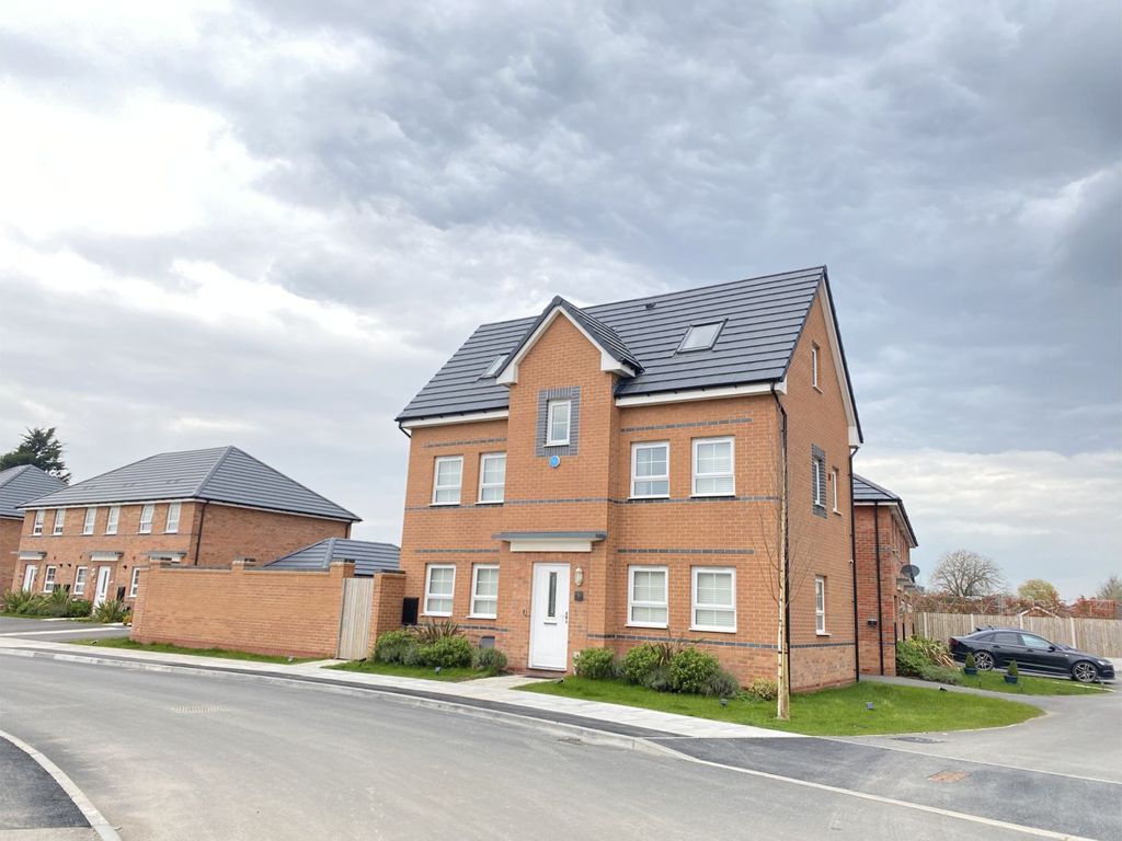 4 bed detached house for sale in Thorn Tree Drive, Liverpool L23, £425,000 Zoopla