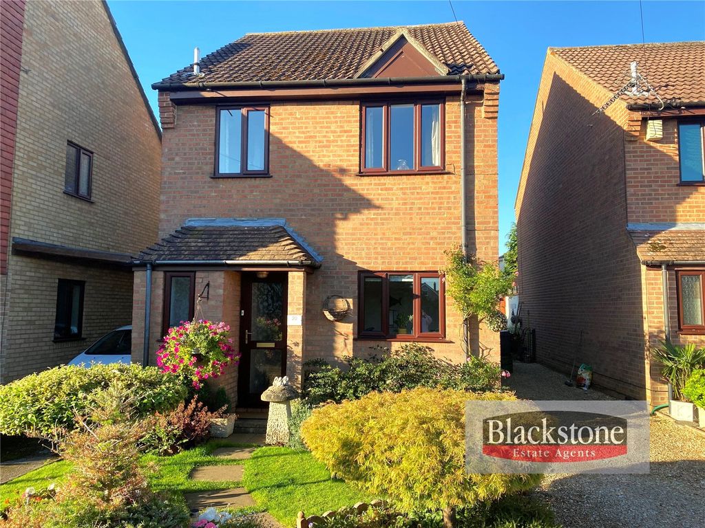 Kingswell Grove, Ensbury Park, Bournemouth, Dorset BH10