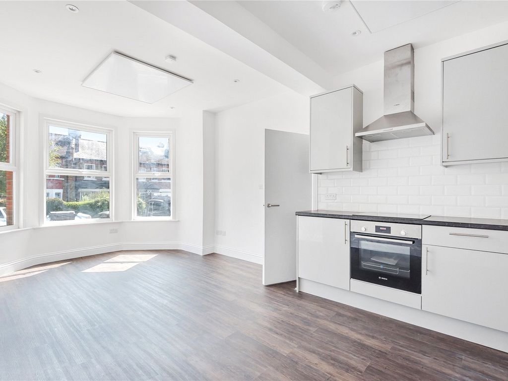2 bed flat to rent in North View Road, Crouch End, London N8 - Zoopla